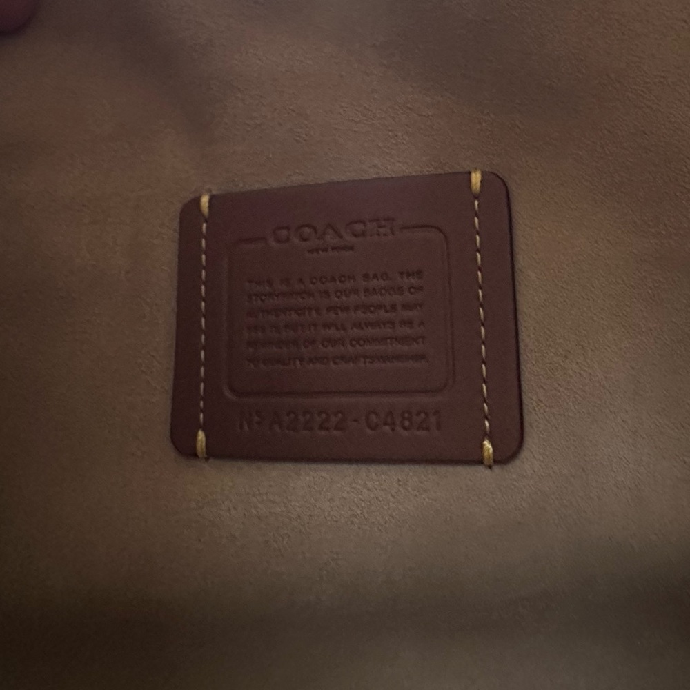 Soft Tabby Shoulder Bag In Signature Jacquard - Picture 3 of 11